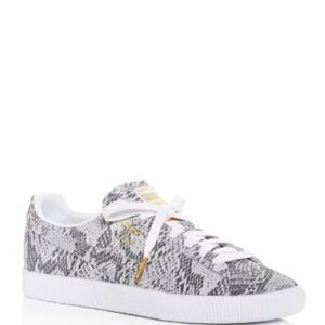 WOMENS Clyde Reptile Pumas 6.5